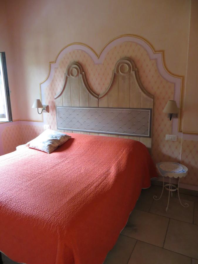 B&B Il Rovere Gattico Екстериор снимка